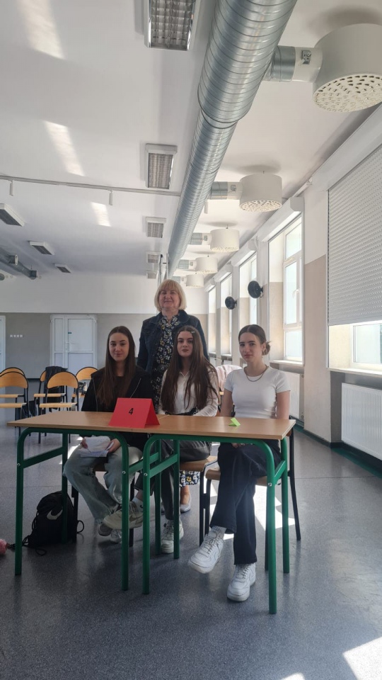 II rejonowy etap konkursu „Turbolandeskunde – Wędrówka po krajach niemieckiego obszaru językowego” - zdjęcie #7 - eOstroleka.pl