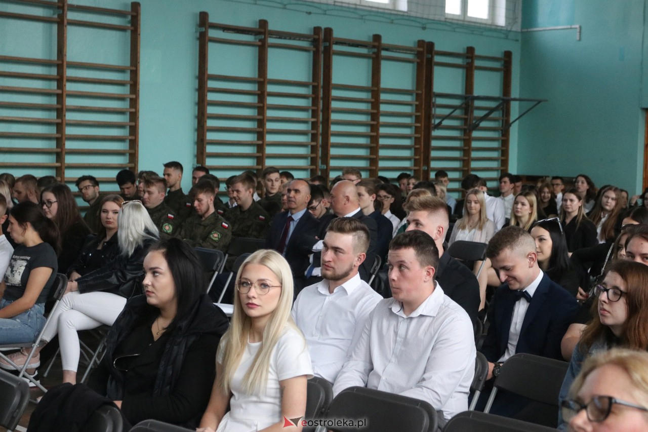 Zakoczenie roku szkolnego klas maturalnych w ZSZ 2 [28.04.2023] - zdjęcie #92 - eOstroleka.pl