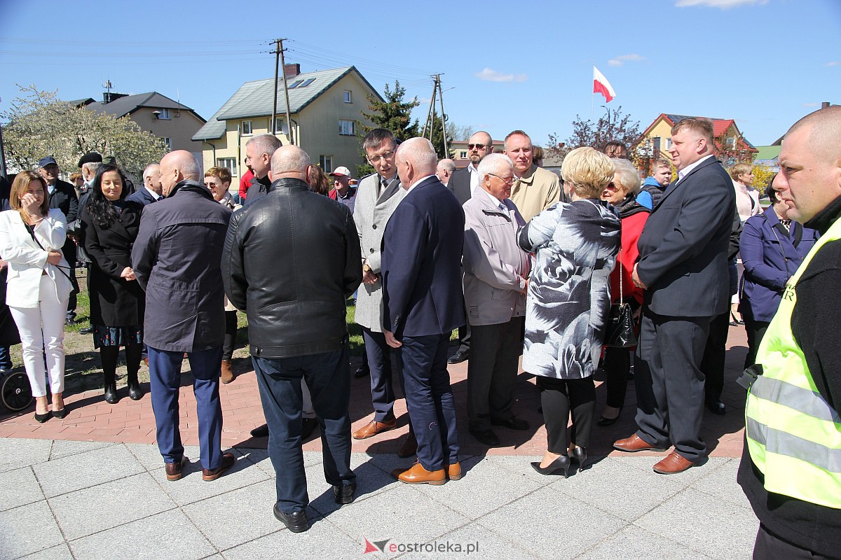 Uroczyste otwarcie nowego amfiteatru w Troszynie [30.04.2023] - zdjęcie #141 - eOstroleka.pl