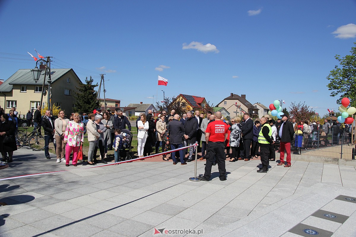 Uroczyste otwarcie nowego amfiteatru w Troszynie [30.04.2023] - zdjęcie #133 - eOstroleka.pl