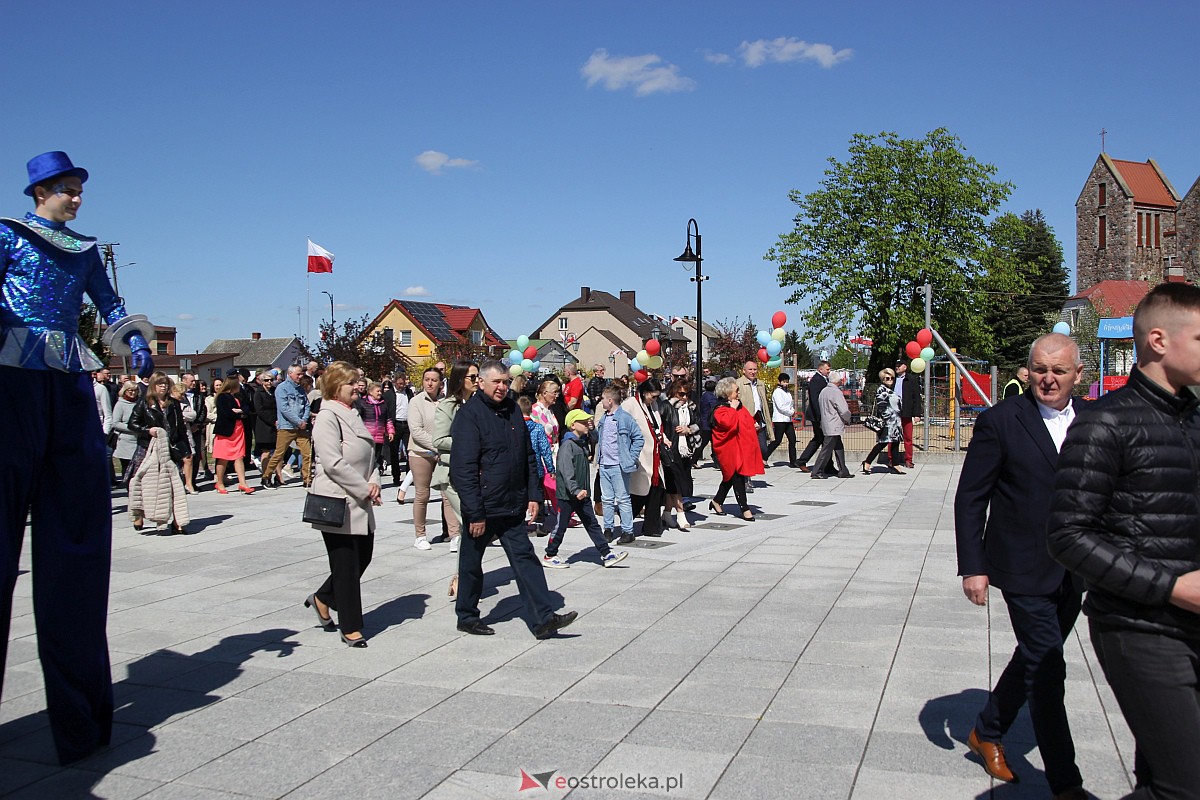 Uroczyste otwarcie nowego amfiteatru w Troszynie [30.04.2023] - zdjęcie #119 - eOstroleka.pl