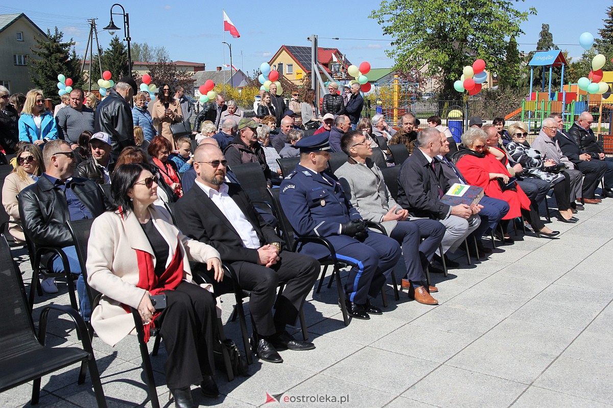 Uroczyste otwarcie nowego amfiteatru w Troszynie [30.04.2023] - zdjęcie #112 - eOstroleka.pl