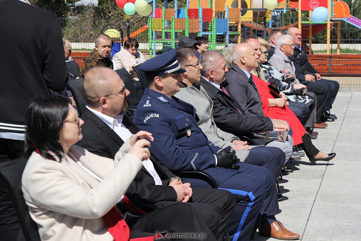 Uroczyste otwarcie nowego amfiteatru w Troszynie [30.04.2023] - zdjęcie #110 - eOstroleka.pl