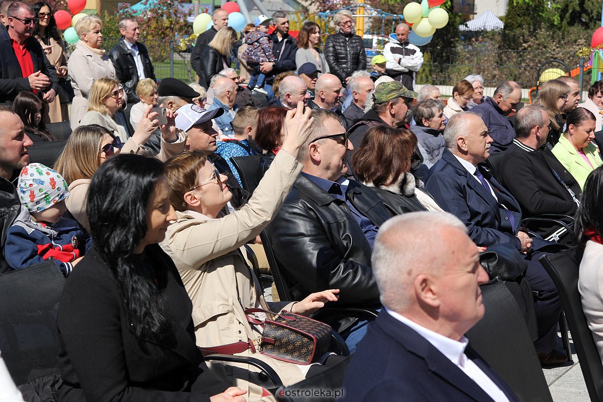 Uroczyste otwarcie nowego amfiteatru w Troszynie [30.04.2023] - zdjęcie #104 - eOstroleka.pl