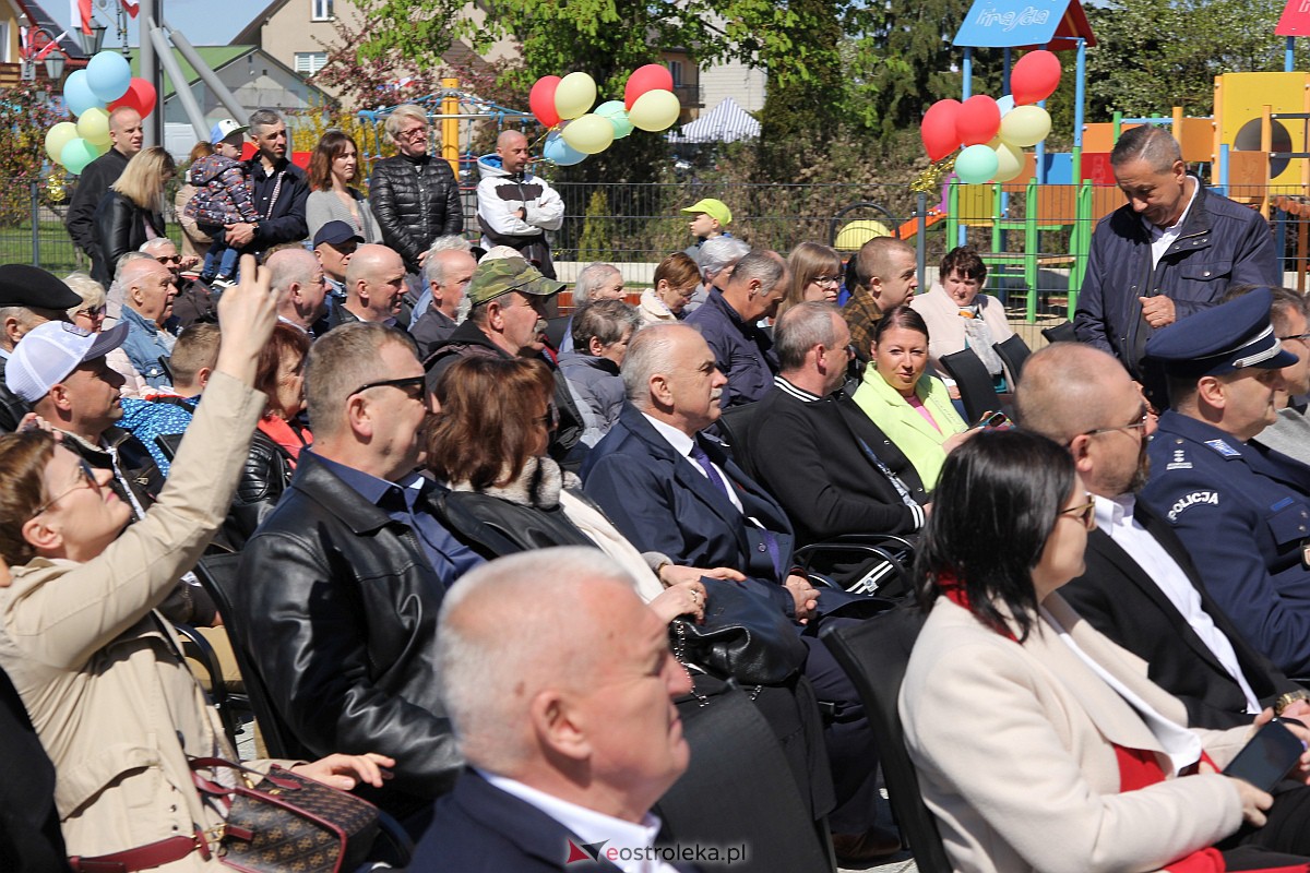 Uroczyste otwarcie nowego amfiteatru w Troszynie [30.04.2023] - zdjęcie #103 - eOstroleka.pl