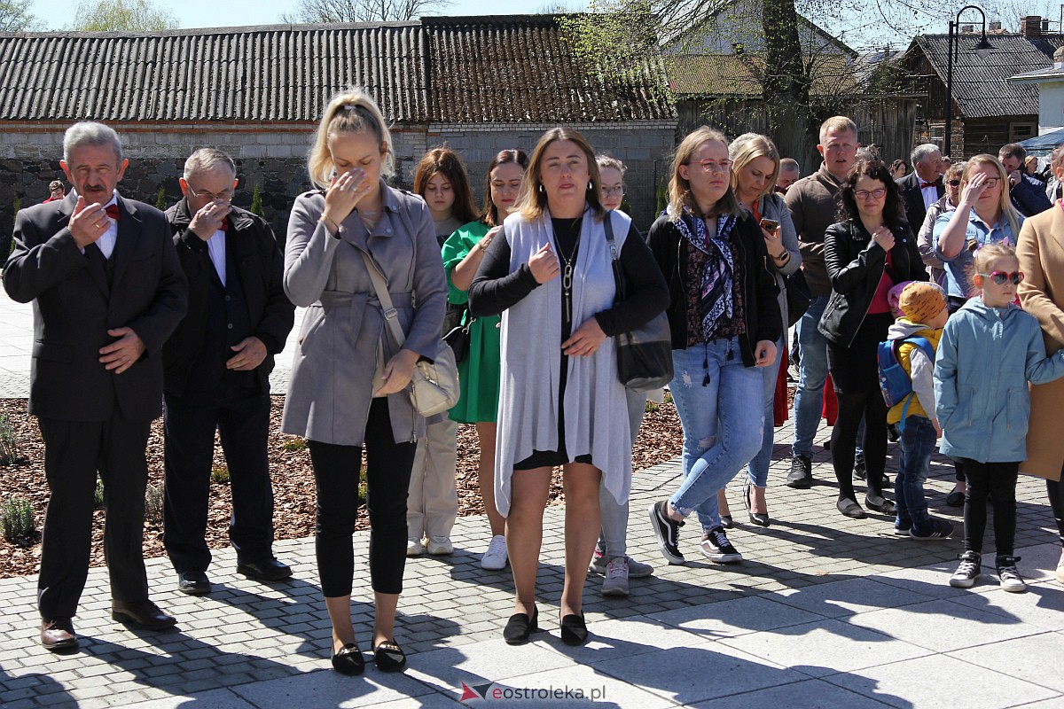 Uroczyste otwarcie nowego amfiteatru w Troszynie [30.04.2023] - zdjęcie #98 - eOstroleka.pl