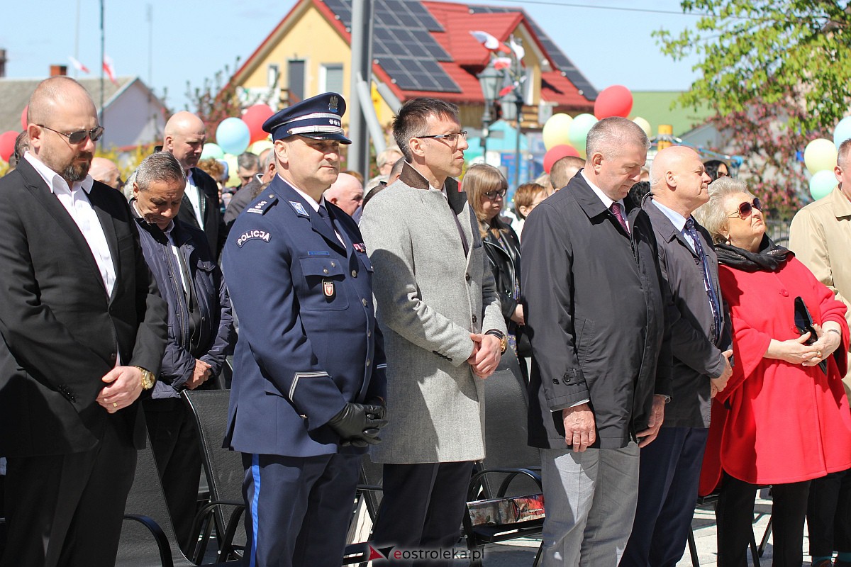 Uroczyste otwarcie nowego amfiteatru w Troszynie [30.04.2023] - zdjęcie #84 - eOstroleka.pl