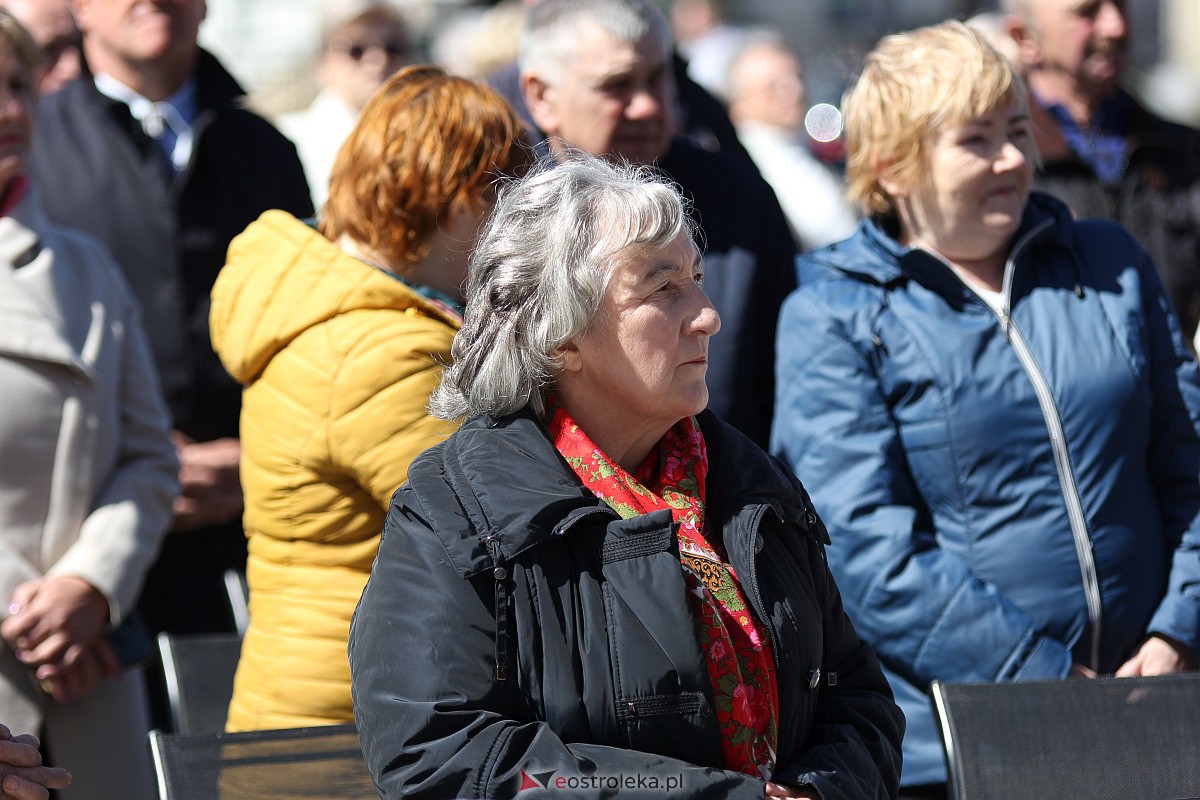 Uroczyste otwarcie nowego amfiteatru w Troszynie [30.04.2023] - zdjęcie #82 - eOstroleka.pl