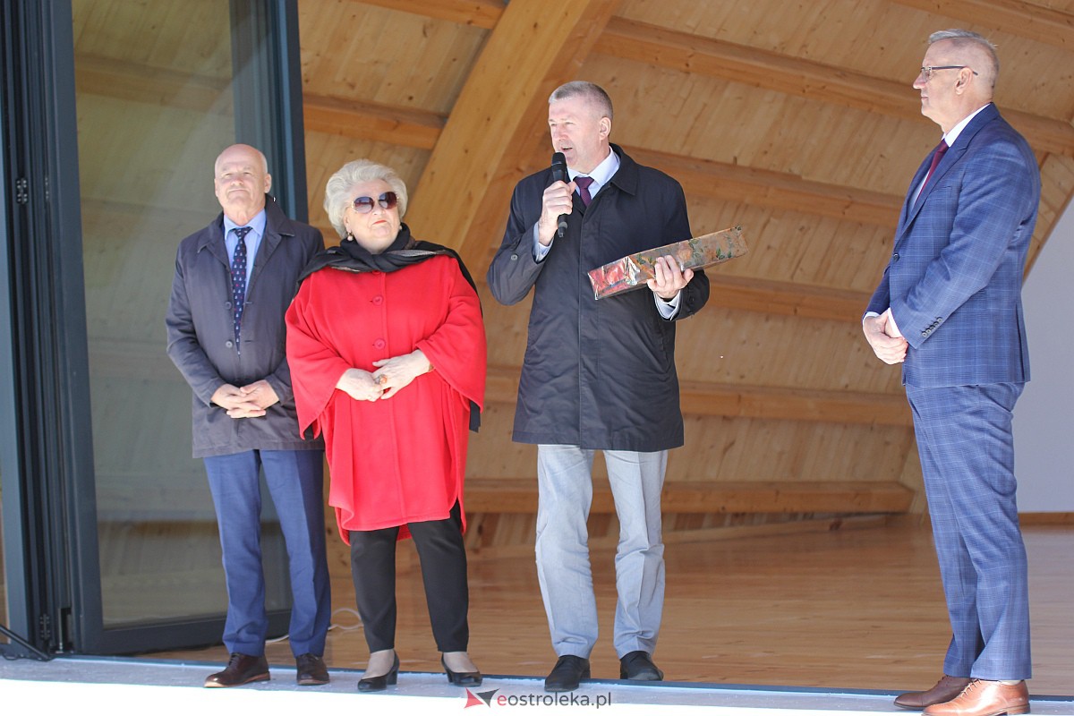 Uroczyste otwarcie nowego amfiteatru w Troszynie [30.04.2023] - zdjęcie #57 - eOstroleka.pl