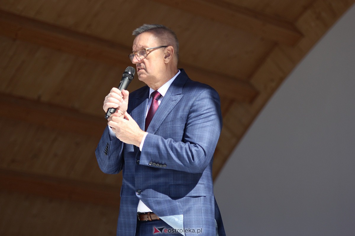 Uroczyste otwarcie nowego amfiteatru w Troszynie [30.04.2023] - zdjęcie #47 - eOstroleka.pl