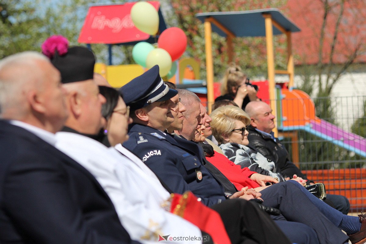 Uroczyste otwarcie nowego amfiteatru w Troszynie [30.04.2023] - zdjęcie #37 - eOstroleka.pl