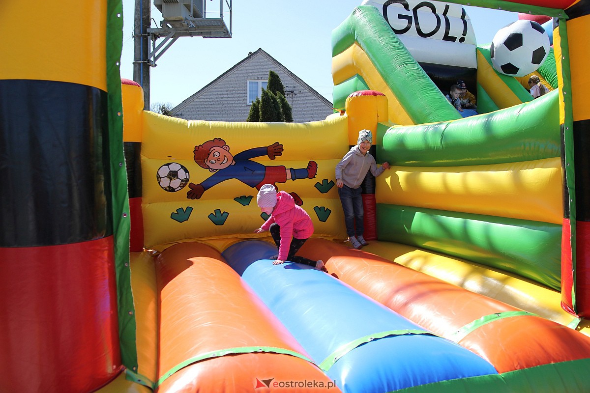 Uroczyste otwarcie nowego amfiteatru w Troszynie [30.04.2023] - zdjęcie #64 - eOstroleka.pl