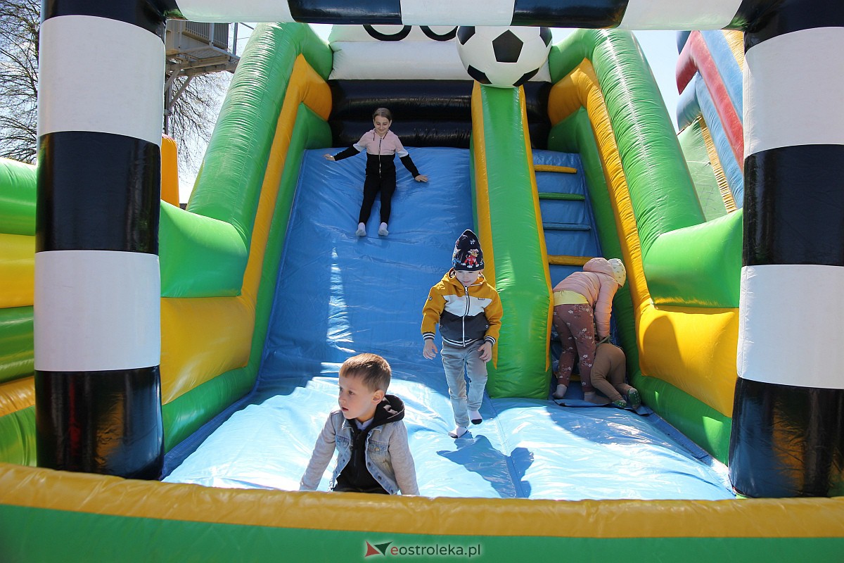 Uroczyste otwarcie nowego amfiteatru w Troszynie [30.04.2023] - zdjęcie #60 - eOstroleka.pl