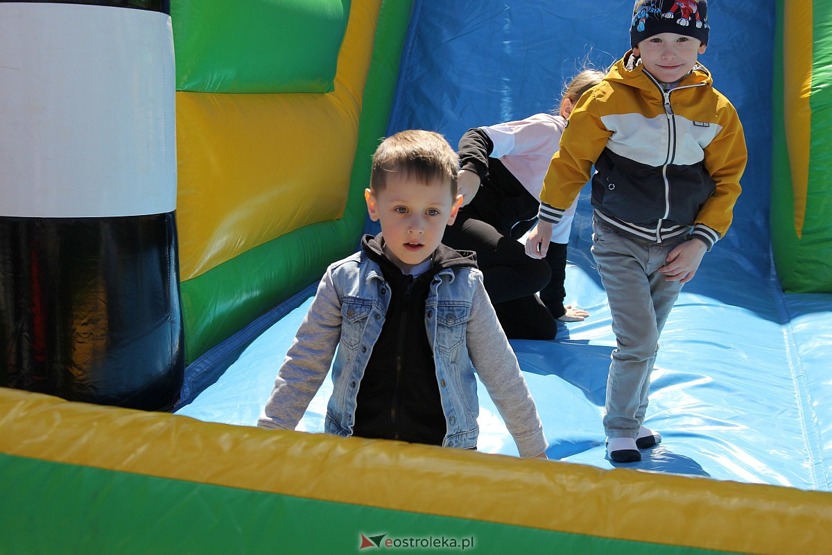 Uroczyste otwarcie nowego amfiteatru w Troszynie [30.04.2023] - zdjęcie #58 - eOstroleka.pl