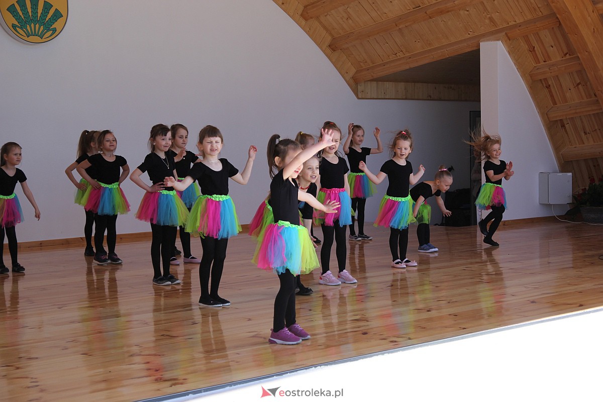 Uroczyste otwarcie nowego amfiteatru w Troszynie [30.04.2023] - zdjęcie #22 - eOstroleka.pl