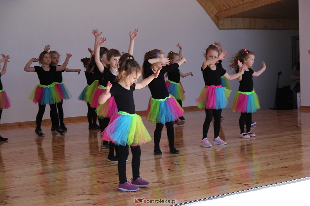 Uroczyste otwarcie nowego amfiteatru w Troszynie [30.04.2023] - zdjęcie #16 - eOstroleka.pl