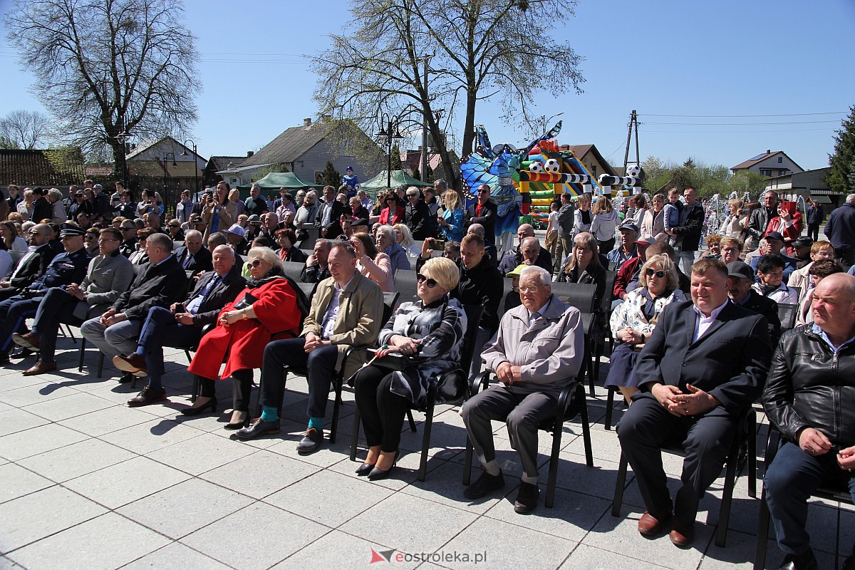 Uroczyste otwarcie nowego amfiteatru w Troszynie [30.04.2023] - zdjęcie #14 - eOstroleka.pl