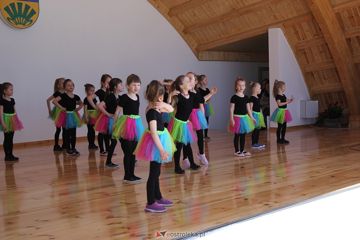 Uroczyste otwarcie nowego amfiteatru w Troszynie [30.04.2023] - zdjęcie #7 - eOstroleka.pl