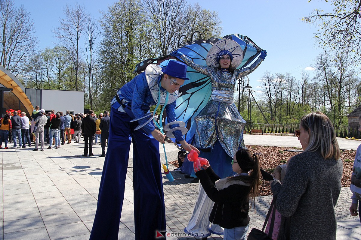 Uroczyste otwarcie nowego amfiteatru w Troszynie [30.04.2023] - zdjęcie #1 - eOstroleka.pl