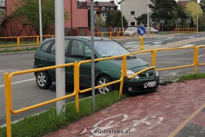 Kolizja na ul. Korczaka (01.05.2011) - zdjęcie #8 - eOstroleka.pl