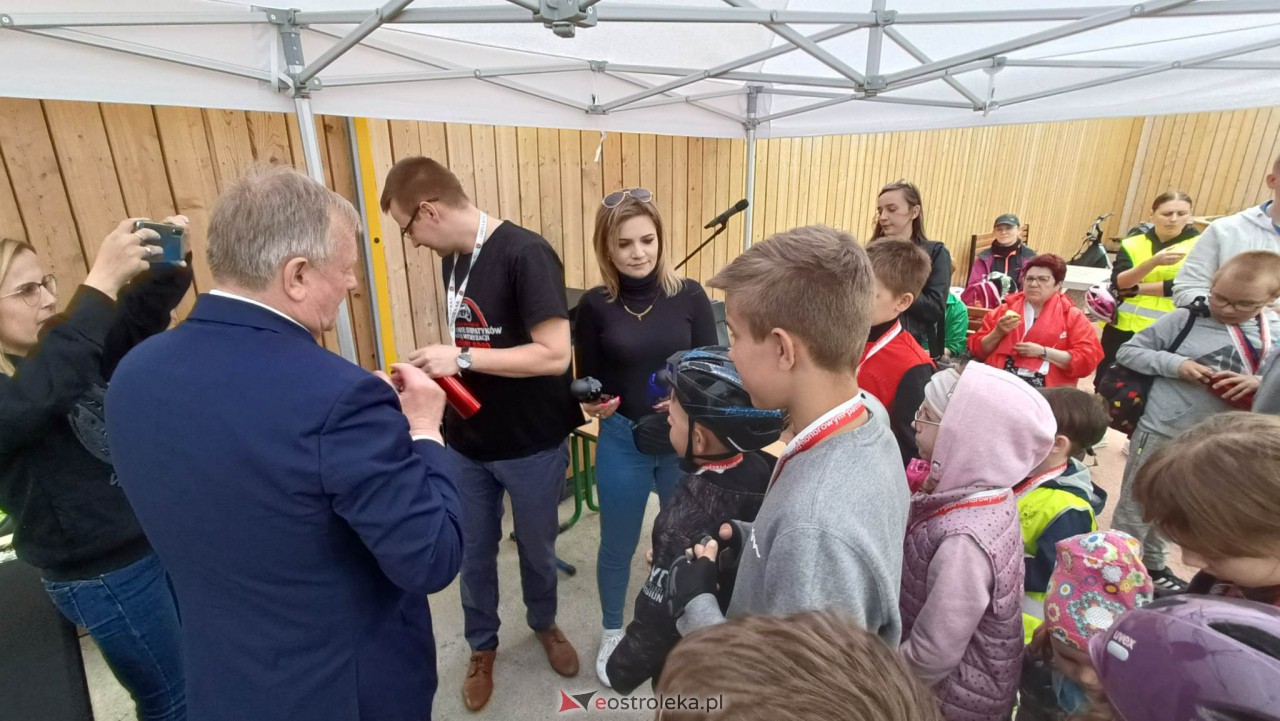 Rajd rowerowy w Ostrołęce [02.05.2023] - zdjęcie #45 - eOstroleka.pl