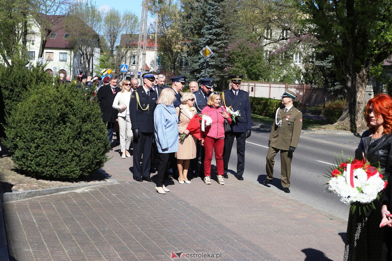 Miejskie obchody Narodowego Święta Konstytucji 3 Maja [03.05.2023] - zdjęcie #76 - eOstroleka.pl