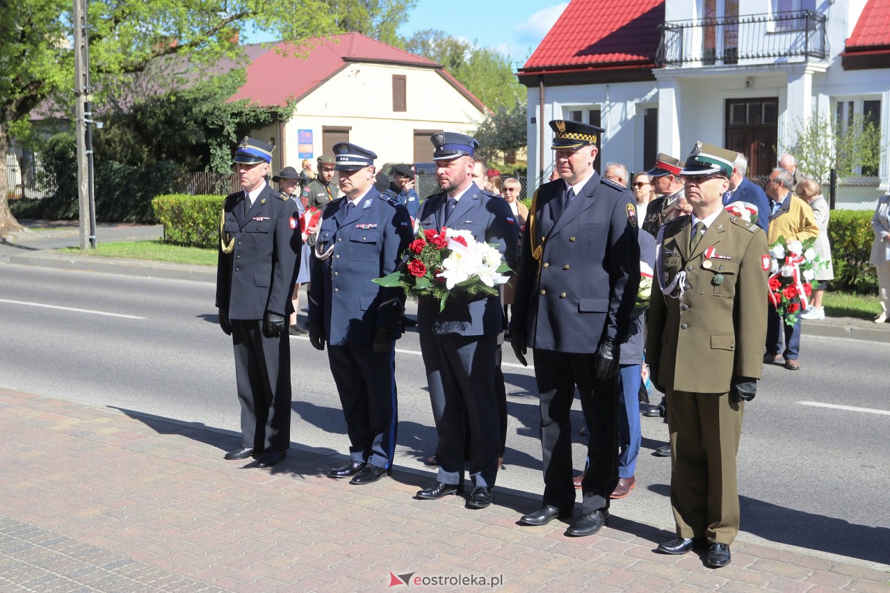 Miejskie obchody Narodowego Święta Konstytucji 3 Maja [03.05.2023] - zdjęcie #26 - eOstroleka.pl