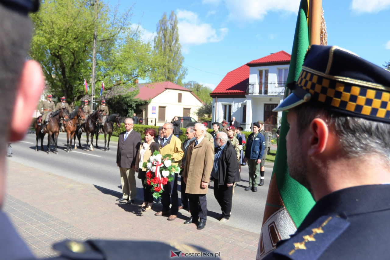 Miejskie obchody Narodowego Święta Konstytucji 3 Maja [03.05.2023] - zdjęcie #42 - eOstroleka.pl