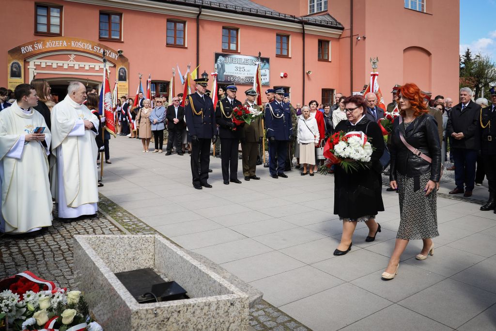 Miejskie obchody Narodowego Święta Konstytucji 3 Maja [03.05.2023] - zdjęcie #63 - eOstroleka.pl