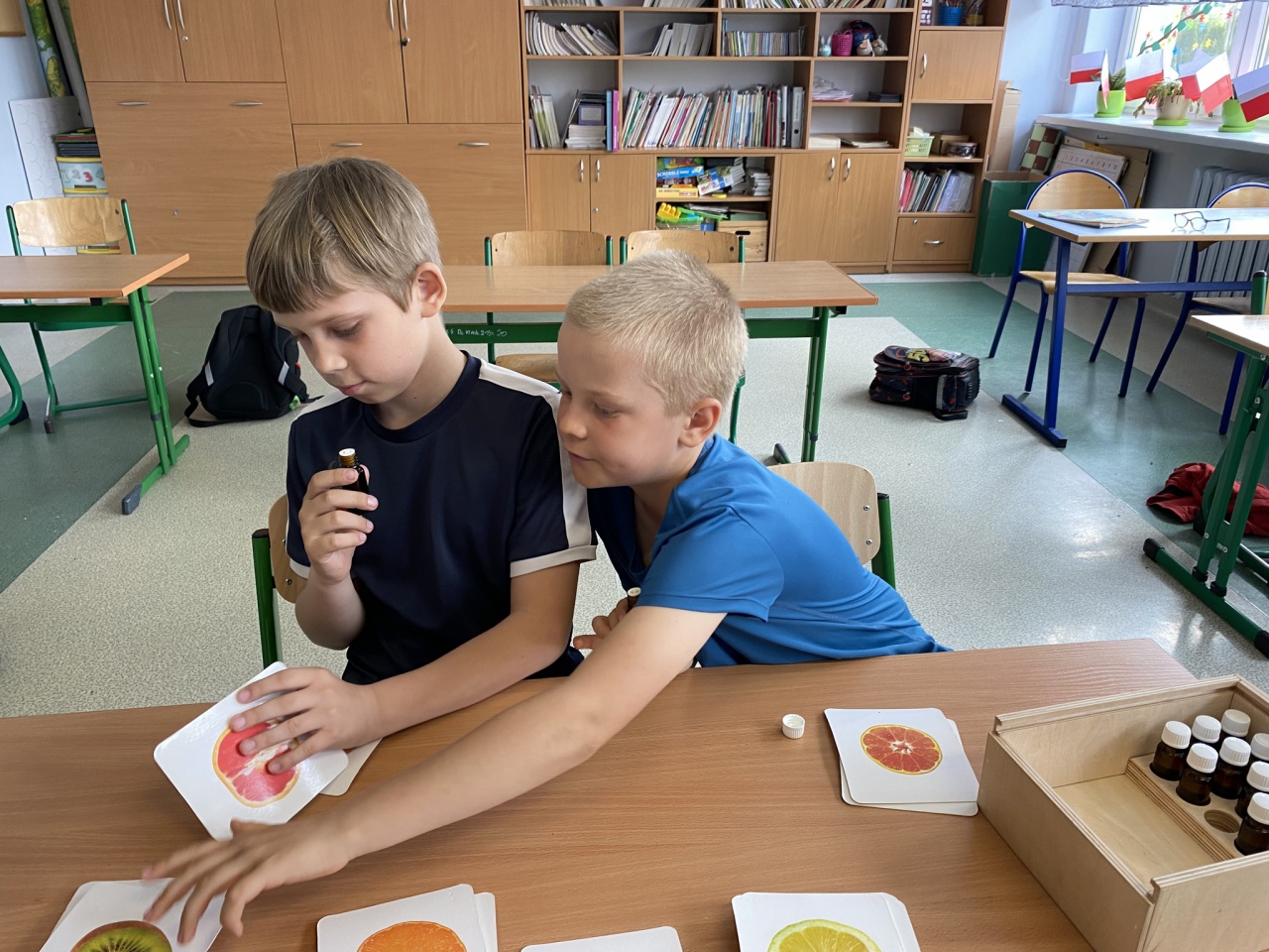 Miesiąc Świadomości Autyzmu w Szkole Podstawowej nr 4 w Ostrołęce - zdjęcie #27 - eOstroleka.pl