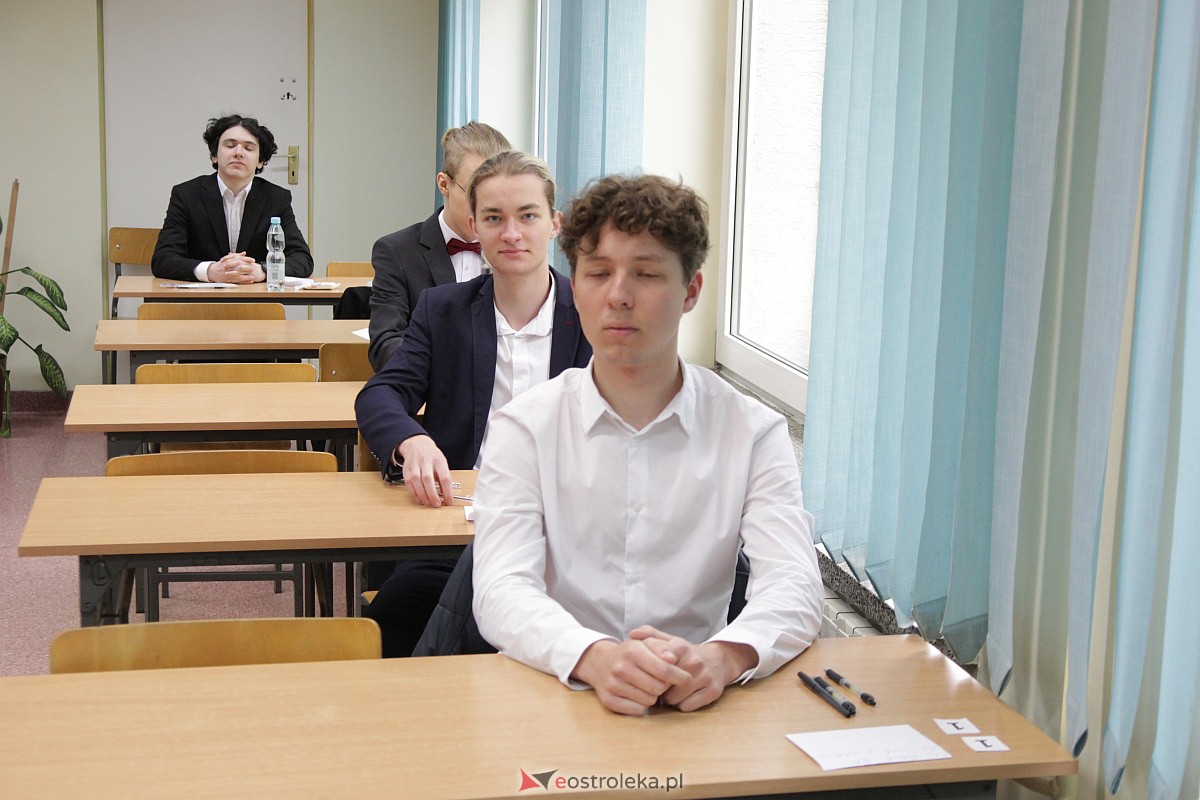 Matura 2023 - egzamin z języka obcego [05.05.2023] - zdjęcie #35 - eOstroleka.pl