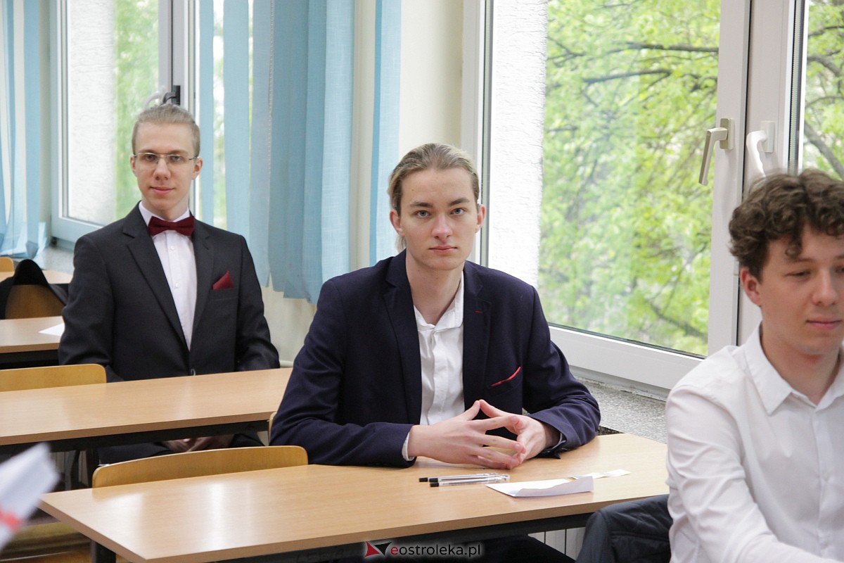 Matura 2023 - egzamin z języka obcego [05.05.2023] - zdjęcie #32 - eOstroleka.pl