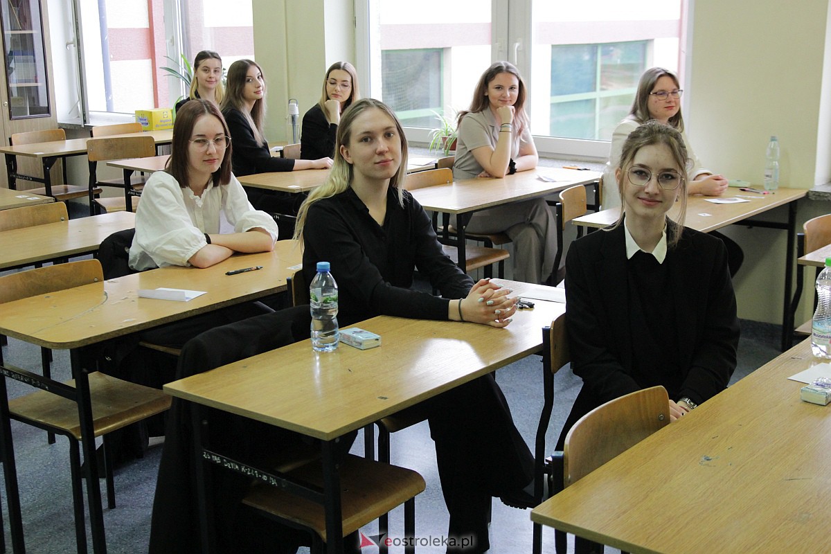 Matura 2023 - egzamin z języka obcego [05.05.2023] - zdjęcie #6 - eOstroleka.pl
