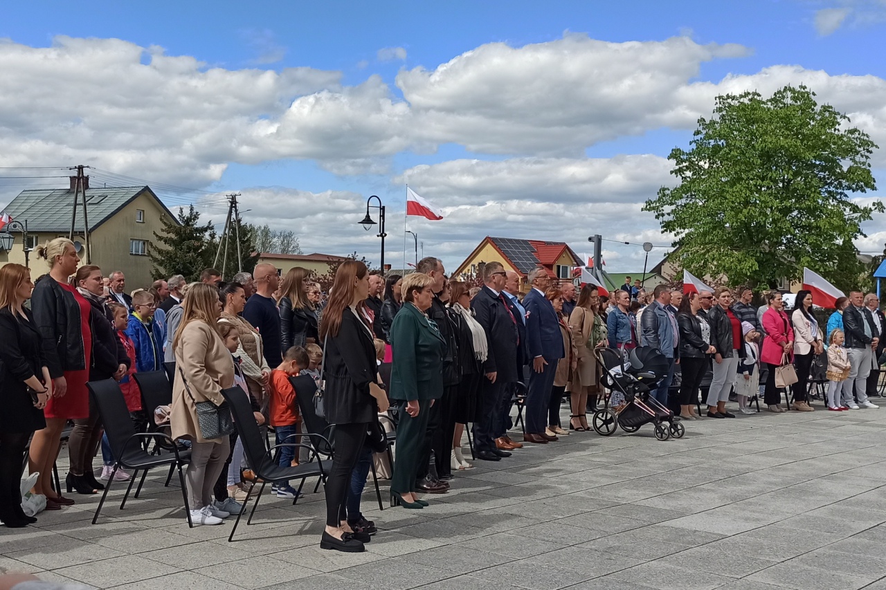 Święto Konstytucji 3 Maja. Tak świętowano w Troszynie! [05.05.2023] - zdjęcie #53 - eOstroleka.pl