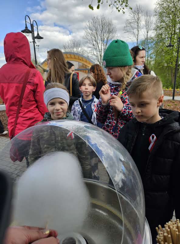 Święto Konstytucji 3 Maja. Tak świętowano w Troszynie! [05.05.2023] - zdjęcie #31 - eOstroleka.pl