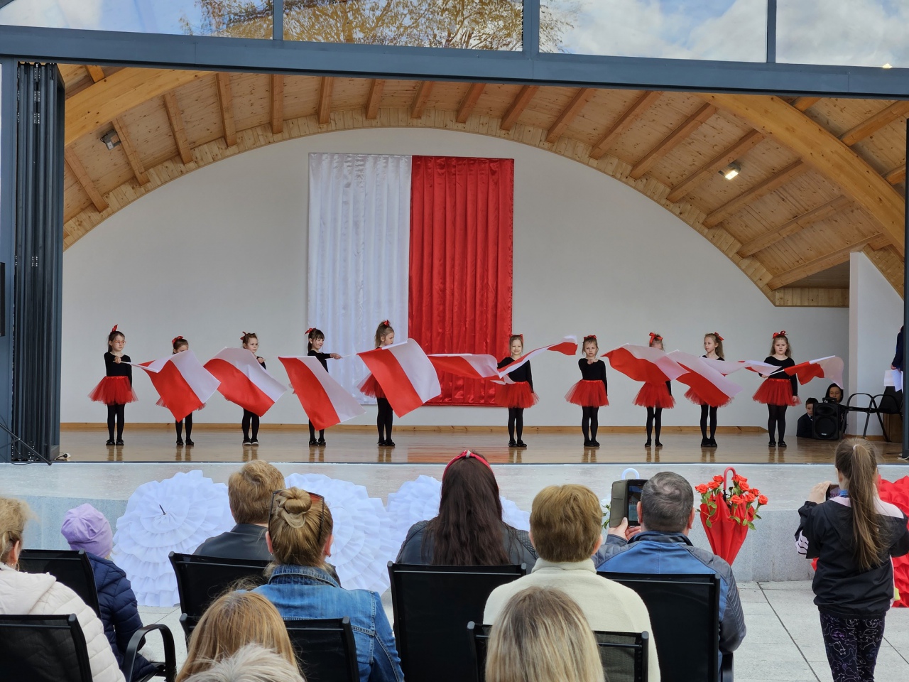 Święto Konstytucji 3 Maja. Tak świętowano w Troszynie! [05.05.2023] - zdjęcie #17 - eOstroleka.pl