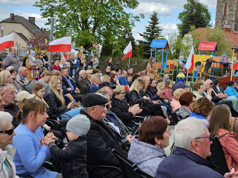 Święto Konstytucji 3 Maja. Tak świętowano w Troszynie! [05.05.2023] - zdjęcie #12 - eOstroleka.pl