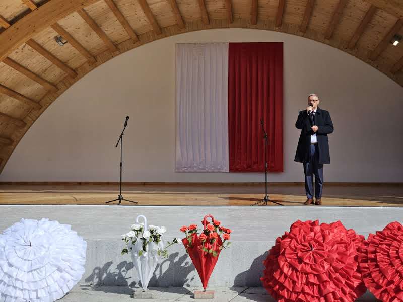 Święto Konstytucji 3 Maja. Tak świętowano w Troszynie! [05.05.2023] - zdjęcie #6 - eOstroleka.pl