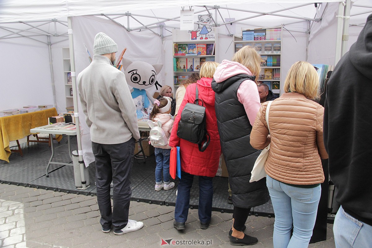 Ostrołęcki Festiwal Książki [06.05.2023] - zdjęcie #79 - eOstroleka.pl