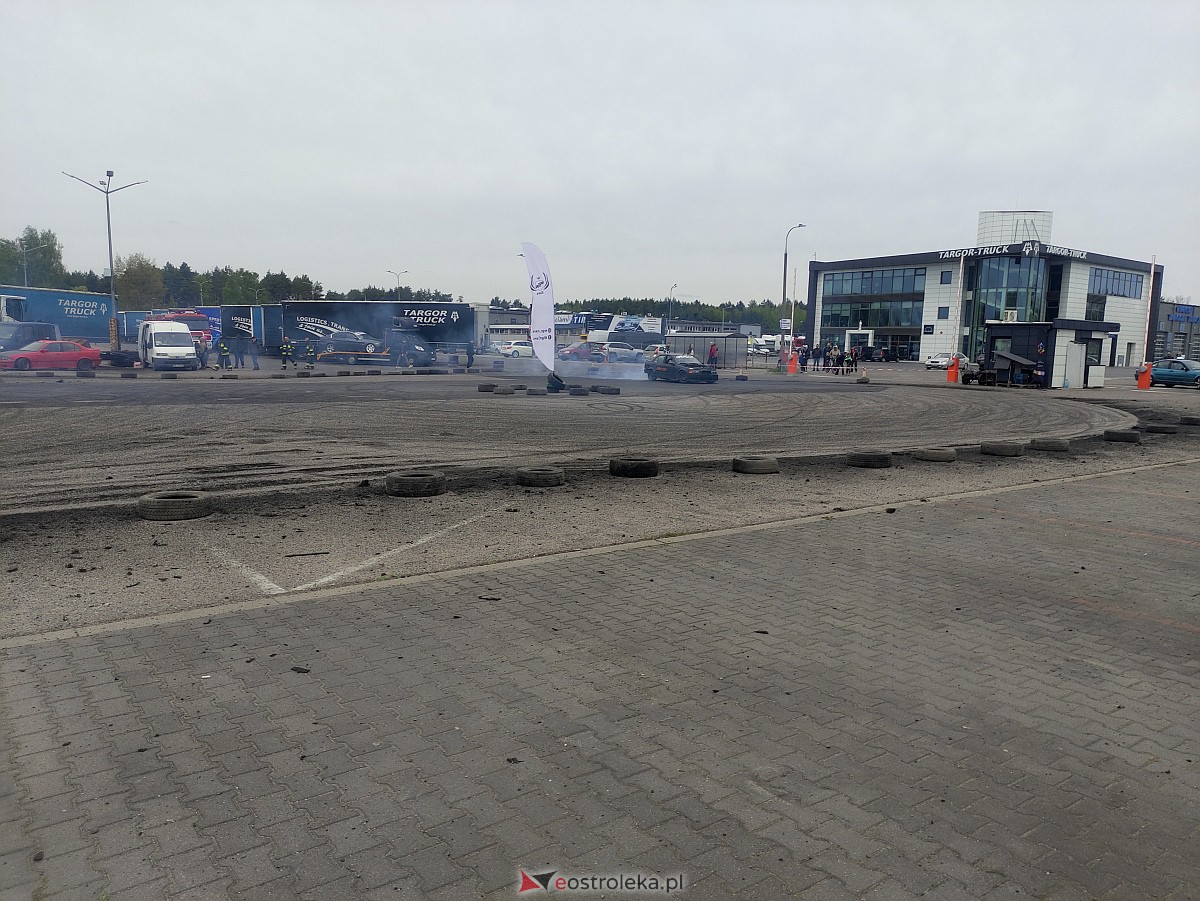 Charytatywny Festyn Motoryzacyjny dla Karoliny i Marcina [06.05.2023] - zdjęcie #264 - eOstroleka.pl