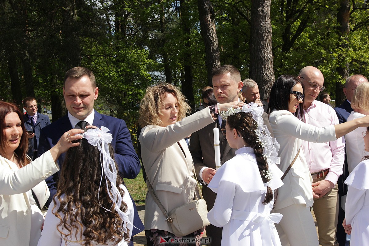 I Komunia Święta w parafii pw. Zbawiciela Świata w Ostrołęce [07.05.2023] - zdjęcie #7 - eOstroleka.pl