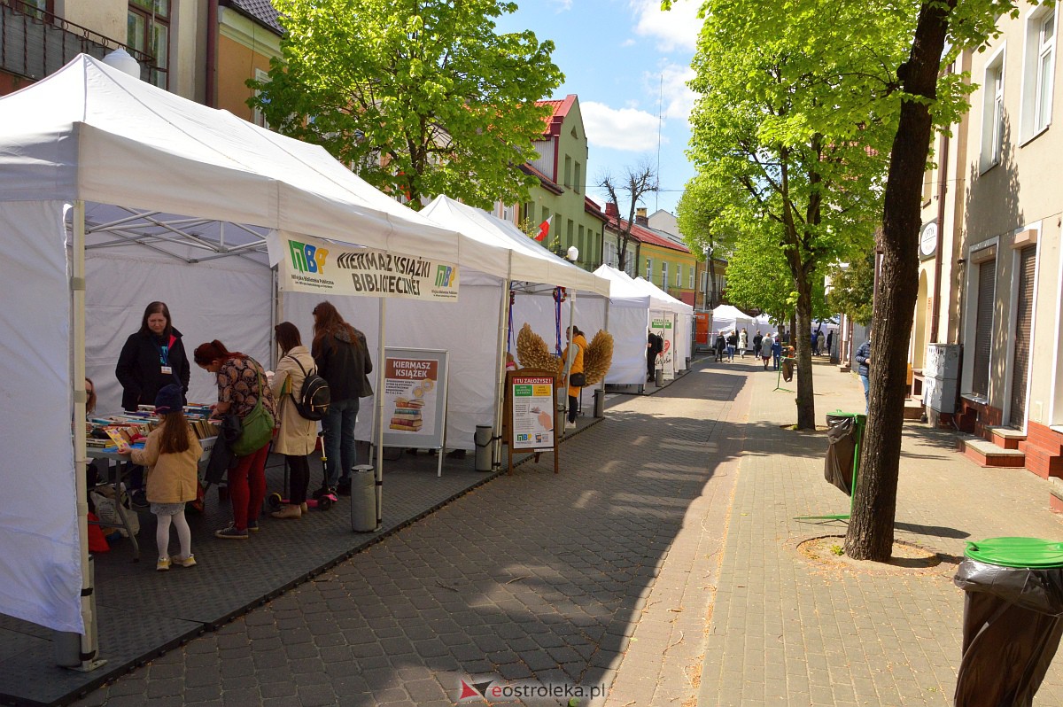 Ostrołęki Festiwal Książki. Dziś króluje tematyka dla najmłodszych czytelników [07.05.2023] - zdjęcie #33 - eOstroleka.pl