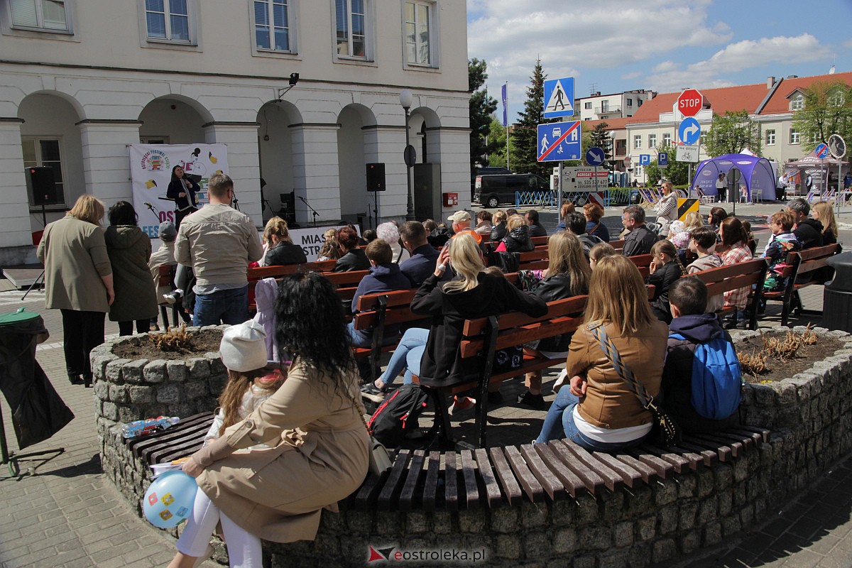 Ostrołęki Festiwal Książki. Dziś króluje tematyka dla najmłodszych czytelników [07.05.2023] - zdjęcie #14 - eOstroleka.pl