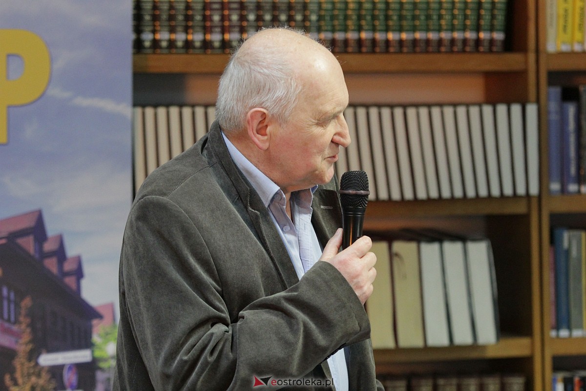 Spotkanie autorskie ze Stanisławem Brejdygantem [08.05.2023] - zdjęcie #15 - eOstroleka.pl