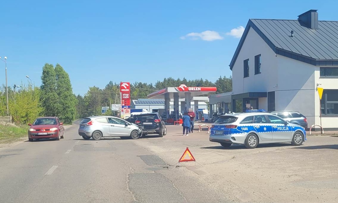 Wypadek na Granicznej.w Ostrołęce [09.05.2023] - zdjęcie #10 - eOstroleka.pl