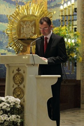 Obchody Święta Konstytucji 3-ego Maja (03.05.2011) - zdjęcie #15 - eOstroleka.pl