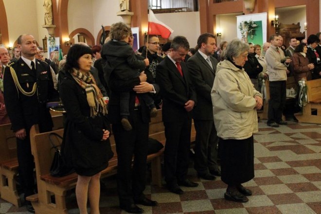 Obchody Święta Konstytucji 3-ego Maja (03.05.2011) - zdjęcie #10 - eOstroleka.pl