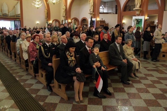 Obchody Święta Konstytucji 3-ego Maja (03.05.2011) - zdjęcie #5 - eOstroleka.pl