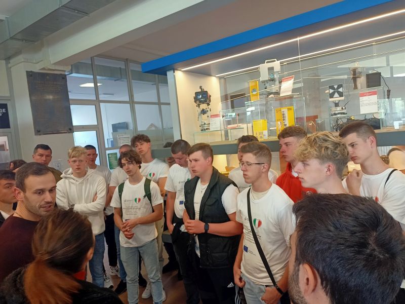 Kolejna edycja projektu edukacyjnego realizowanego we Włoszech przez uczniów ZSZ Nr 1 w Ostrołęce. - zdjęcie #12 - eOstroleka.pl