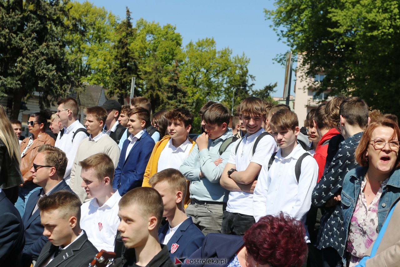 Uroczyste odsłonięcie tablicy upamiętniającej doktora Józefa Psarskiego [10.05.2023] - zdjęcie #120 - eOstroleka.pl